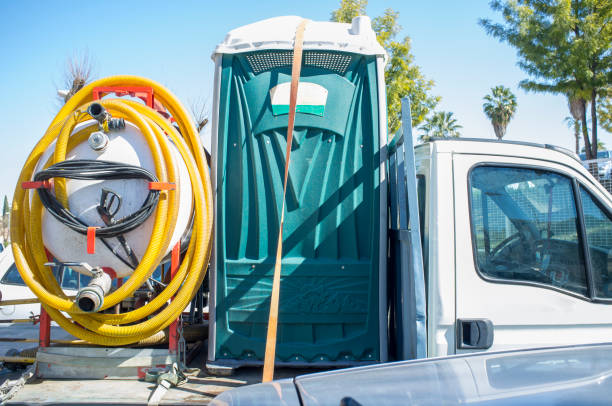 Portable Toilet Options We Offer in Fellsmere, FL